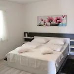 Apartament Laurus