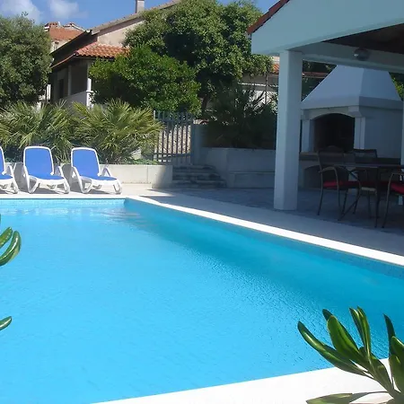 Apartment Laurus